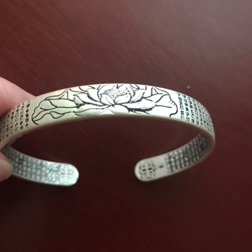 Lotus Heart Sutra unisex silver bracelet - Picture 4 of 7